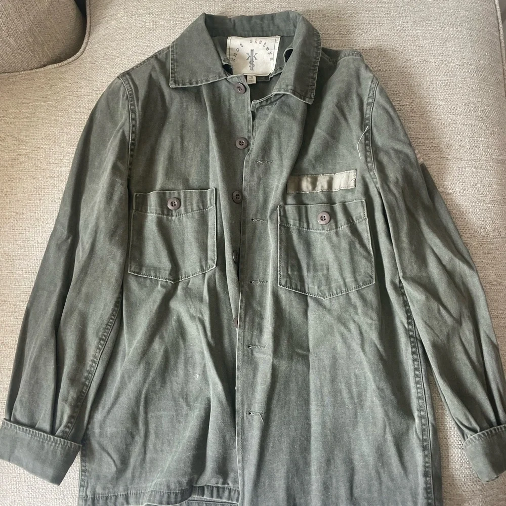 Army jacket - Picture 1 of 2
